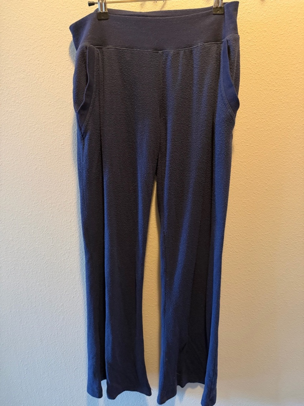 Alo Wide Leg Low Rise Pant M
